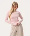 Skrócony longsleeve z zewnętrznymi szwami – różowy