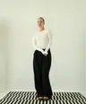 Bazowy mleczny slim longsleeve z modalu