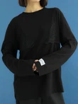 Oversize longsleeve z koronką na dekolcie