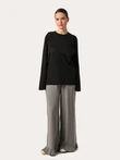 Oversize longsleeve z koronką na dekolcie