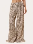 Beżowa piżama z muślinu w leopardzi print: top i spodnie z falbaną