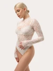 Mleczne body z koronki