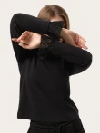 Minimalistyczny longsleeve z koronką na rękawach