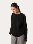 Oversize longsleeve z koronką na dekolcie