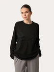 Oversize longsleeve z koronką na dekolcie