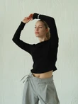 Bazowy czarny dopasowany longsleeve z modalu