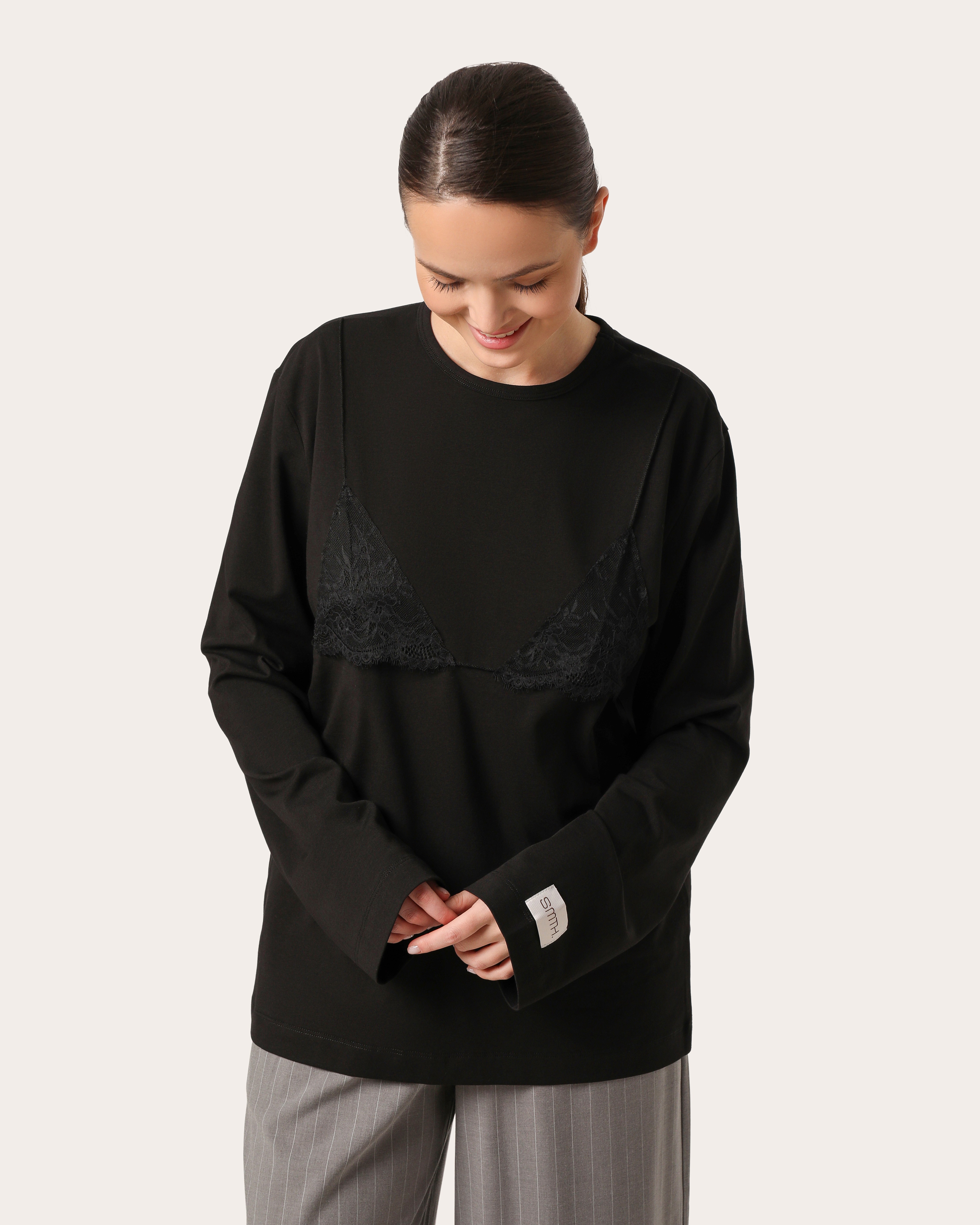 Oversize longsleeve z koronką na dekolcie