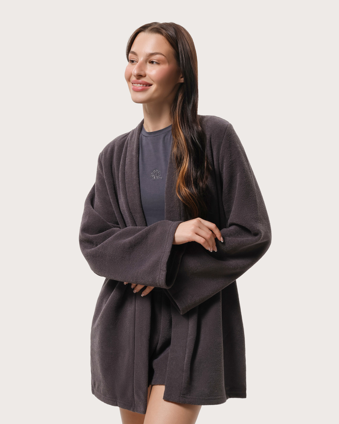 Domowy komplet trzyczęściowy z ocieplanej frotte: kimono, koszulka i szorty