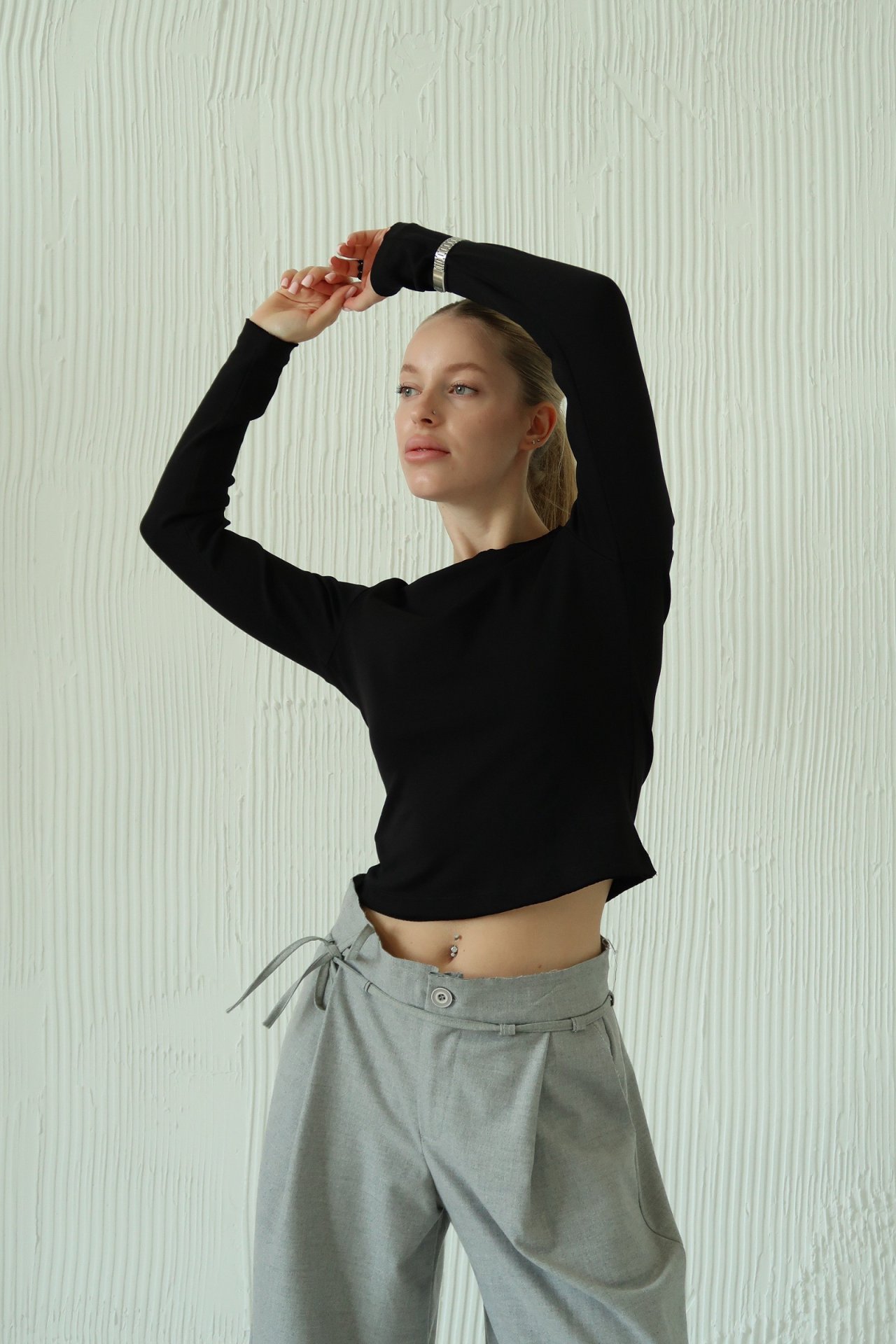 Bazowy slim longsleeve z modalu